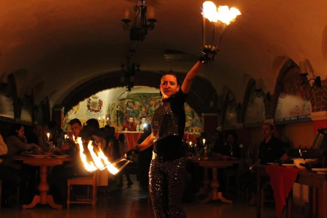 Aranykorona Hotel Мішкольц Екстер'єр фото